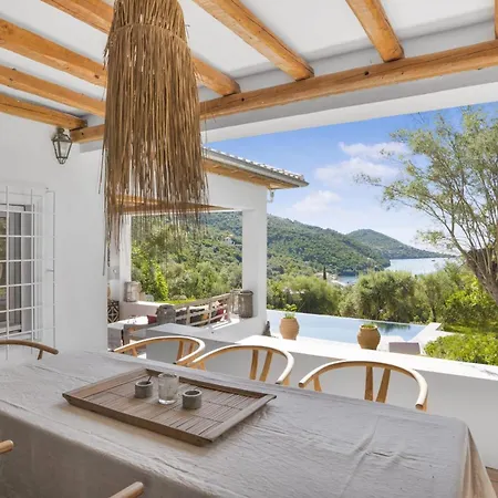 Villa Viviere -nestled Just 100 Meters Above The Charming Village Of