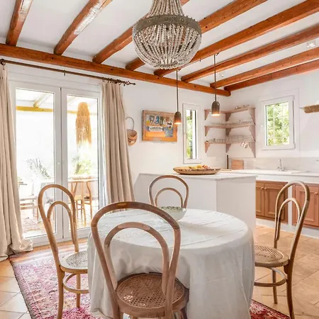Villa Viviere -nestled Just 100 Meters Above The Charming Village Of *