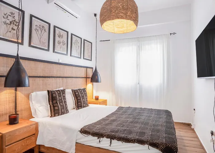 Viviere -nestled Just 100 Meters Above The Charming Village Of