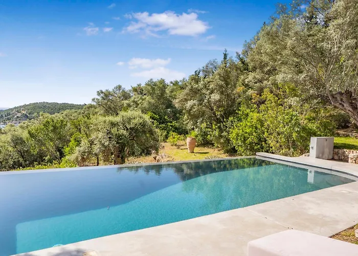 Villa Viviere -nestled Just 100 Meters Above The Charming Village Of *
